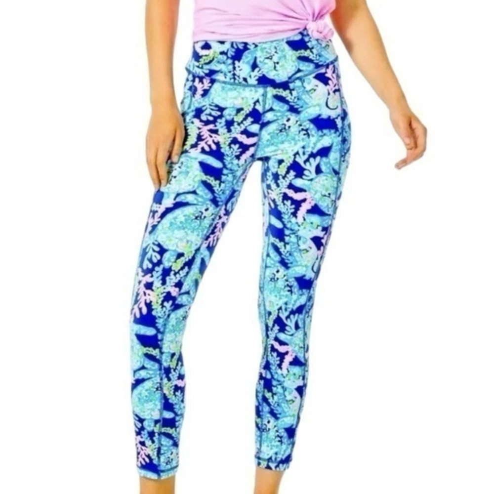 Lilly Pulitzer upated 50+ luxlectic weekender turtle villa corsica leggings - S